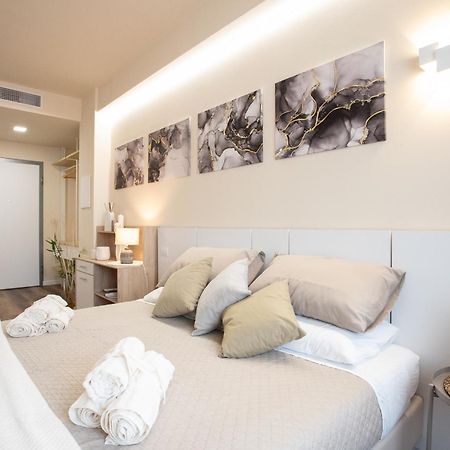 Palazzo Mazzini Hotel Cornaredo Eksteriør billede