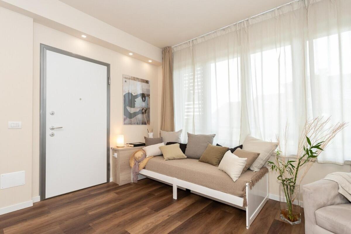Palazzo Mazzini Hotel Cornaredo Eksteriør billede